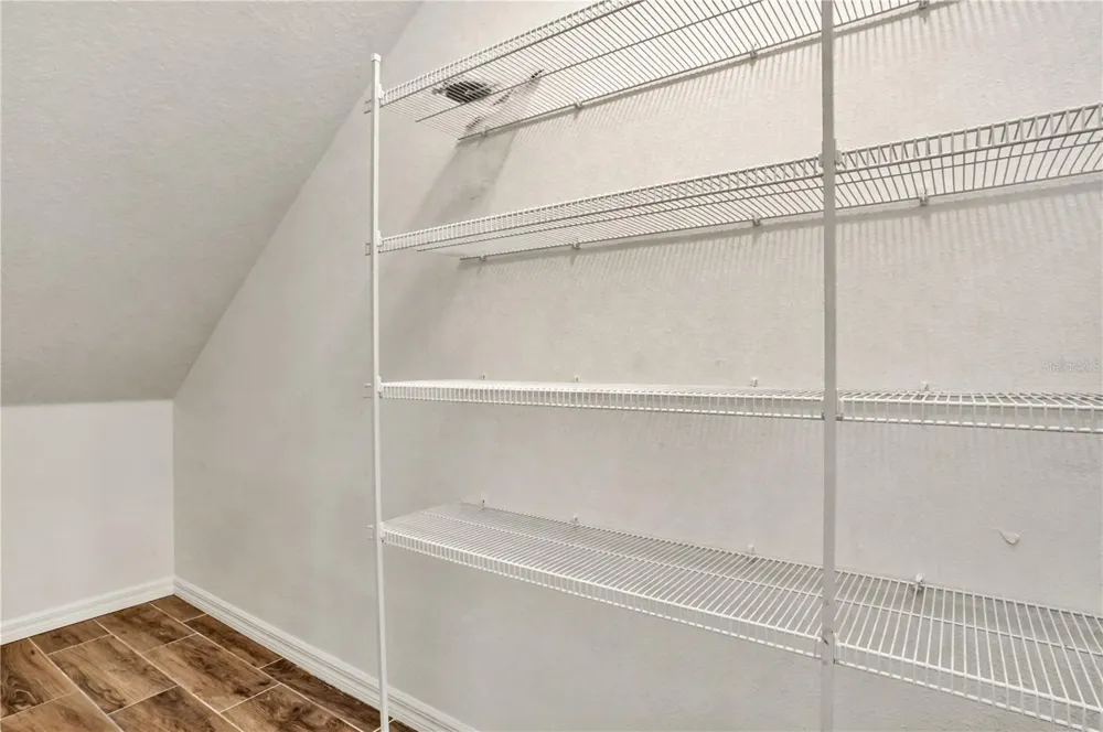 4020 VIA SIENNA CIRCLE Sarasota, FL 34243