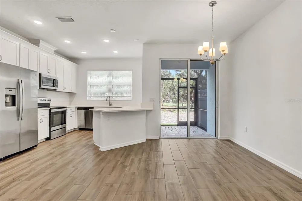 4020 VIA SIENNA CIRCLE Sarasota, FL 34243