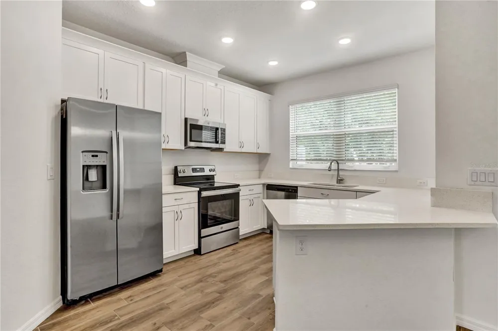 4020 VIA SIENNA CIRCLE Sarasota, FL 34243