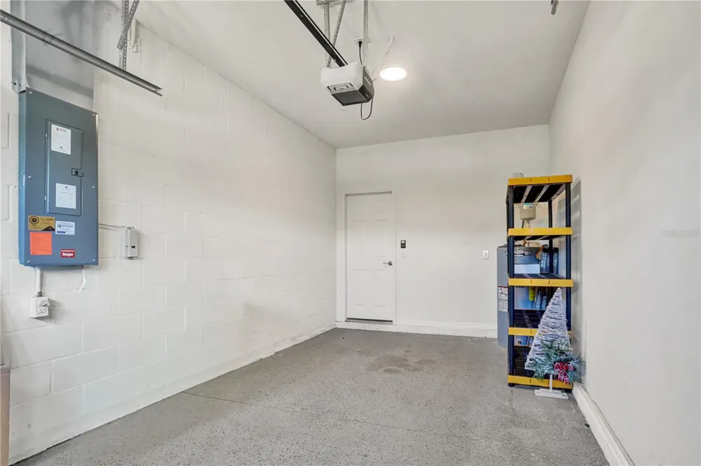 4020 VIA SIENNA CIRCLE Sarasota, FL 34243