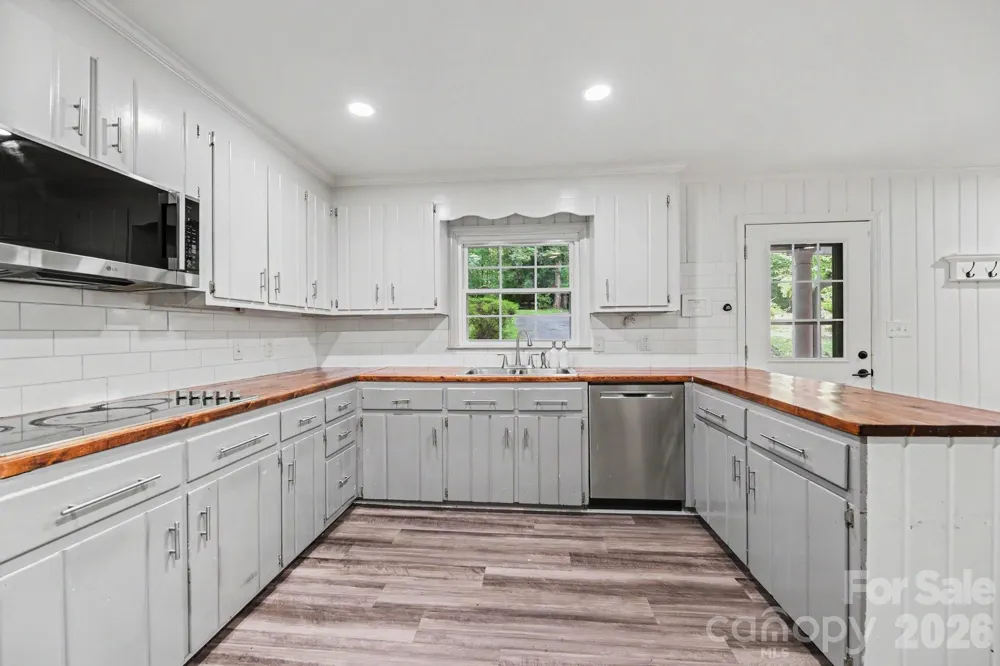 100 Malvern Court Winston Salem, NC 27106