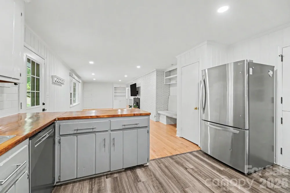 100 Malvern Court Winston Salem, NC 27106