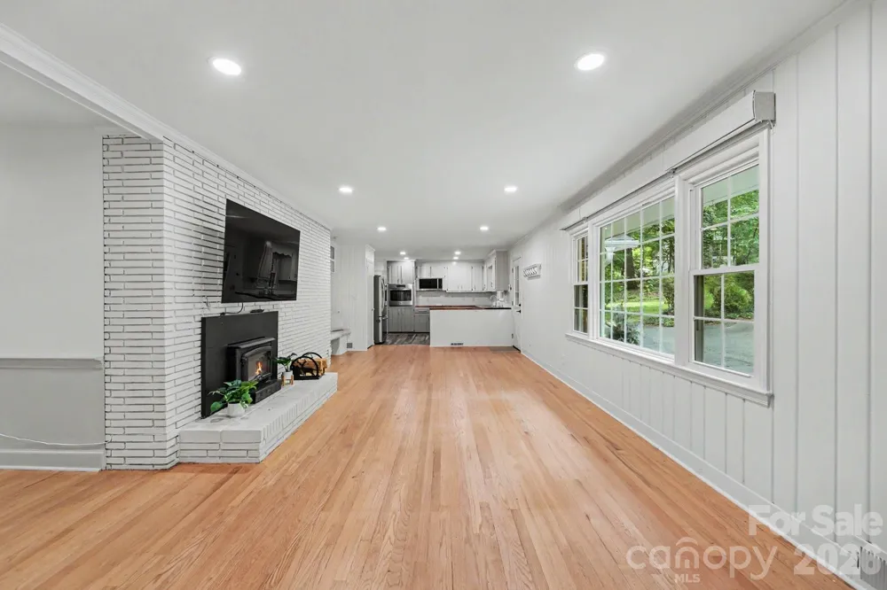 100 Malvern Court Winston Salem, NC 27106
