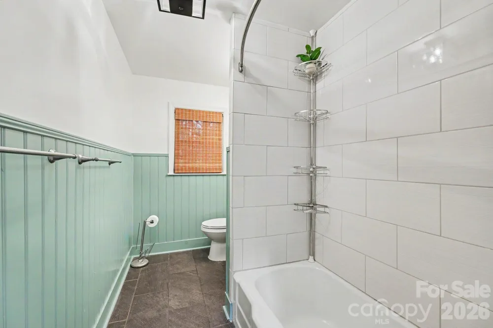 100 Malvern Court Winston Salem, NC 27106