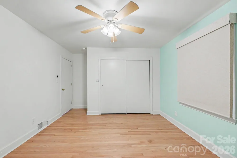 100 Malvern Court Winston Salem, NC 27106
