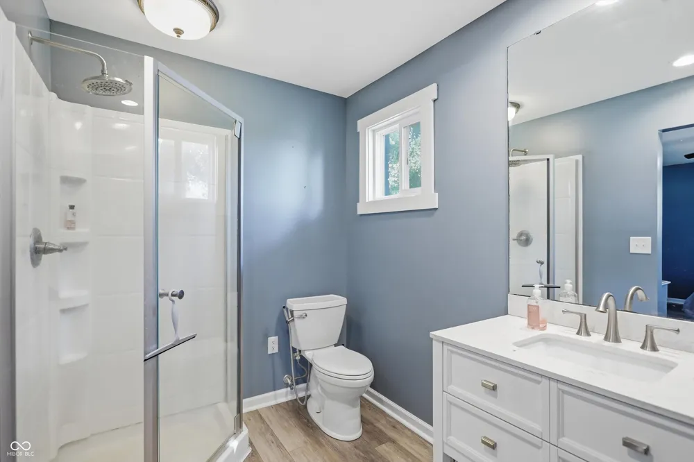 556 E 1000 Fortville, IN 46040