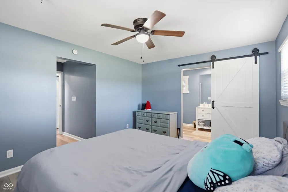 556 E 1000 Fortville, IN 46040