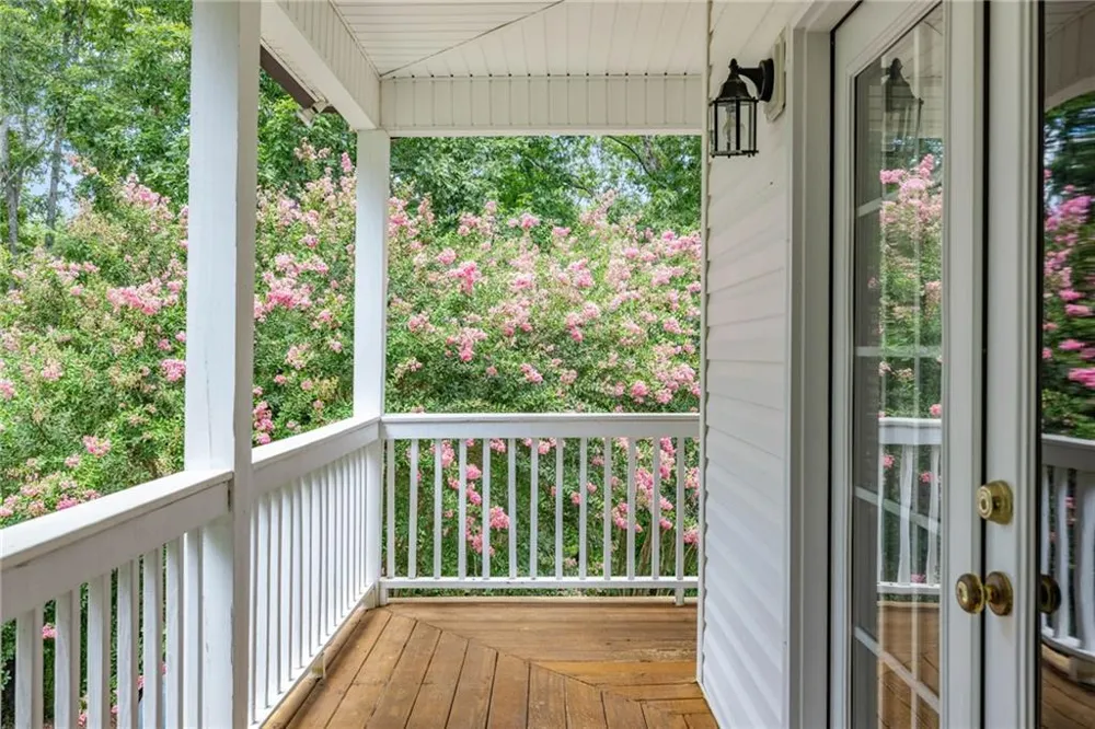 7913 Pea Ridge Road Lula, GA 30554