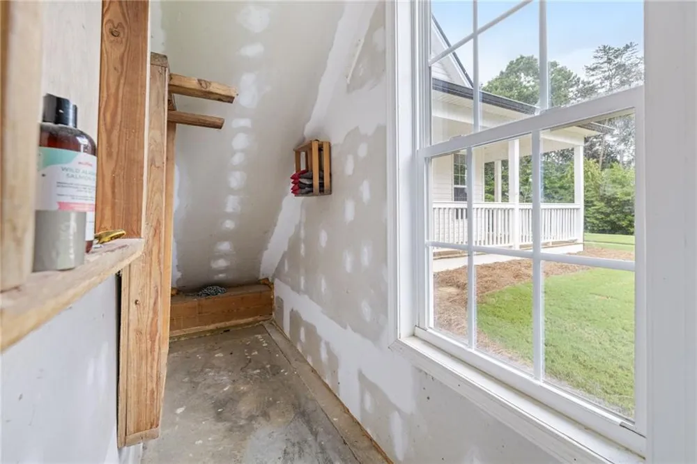 7913 Pea Ridge Road Lula, GA 30554