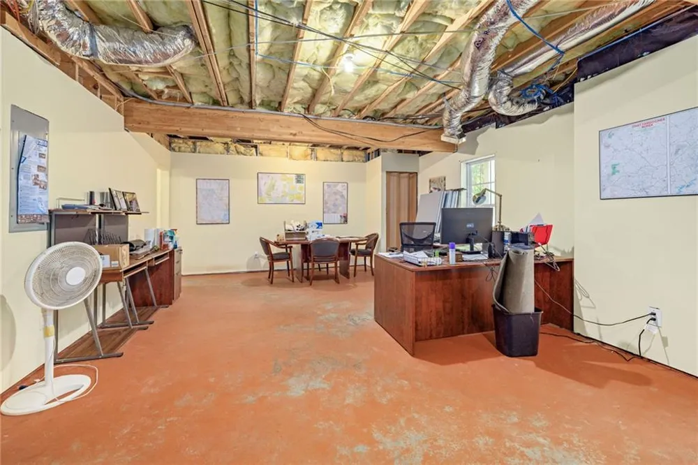 7913 Pea Ridge Road Lula, GA 30554