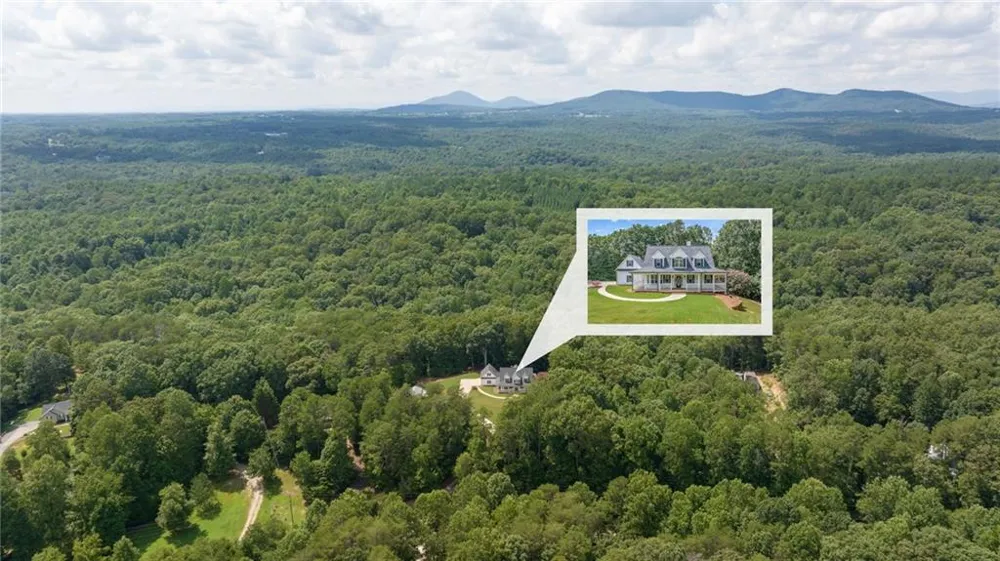 7913 Pea Ridge Road Lula, GA 30554