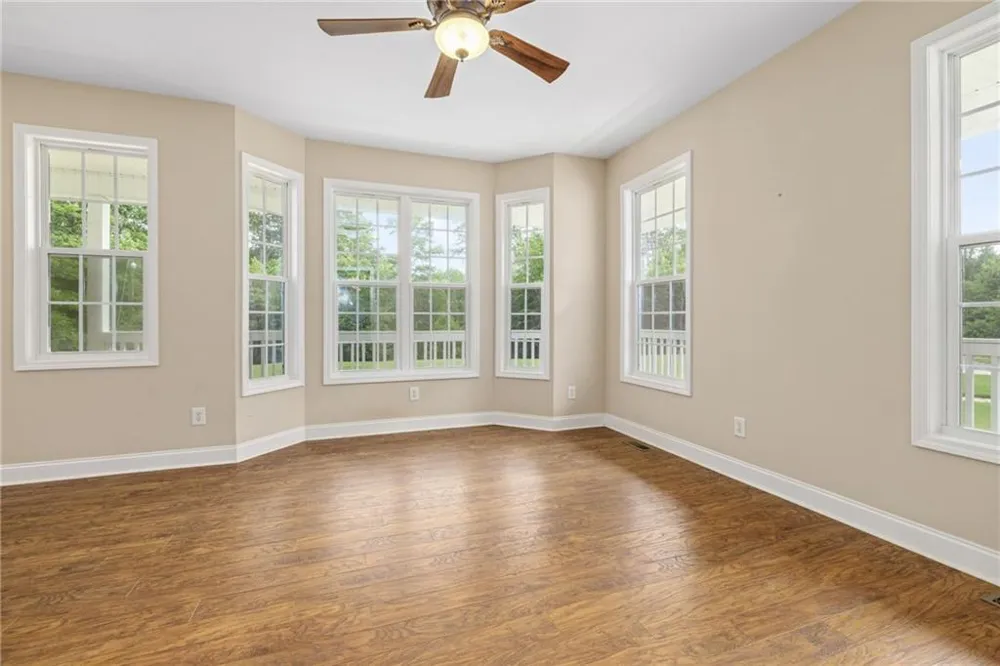 7913 Pea Ridge Road Lula, GA 30554