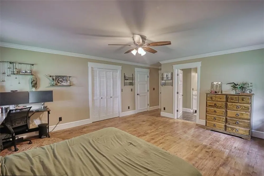 2217 Meadows Road Newborn, GA 30056