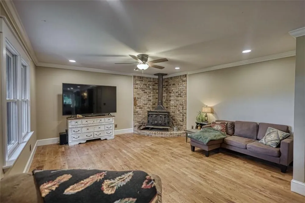2217 Meadows Road Newborn, GA 30056