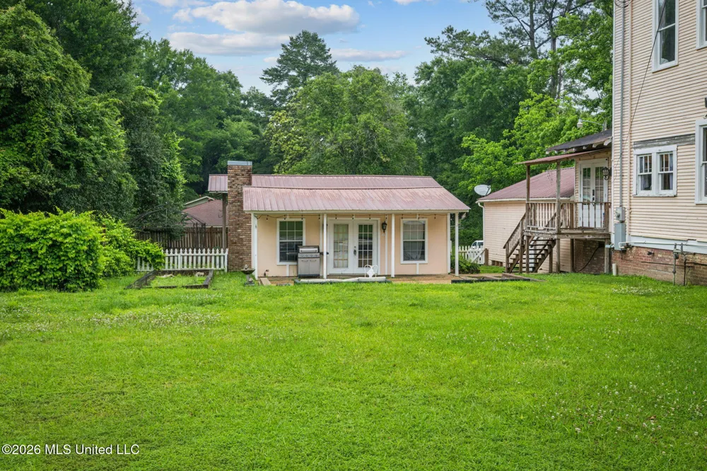 102 W Myrtle Street Magnolia, MS 39652
