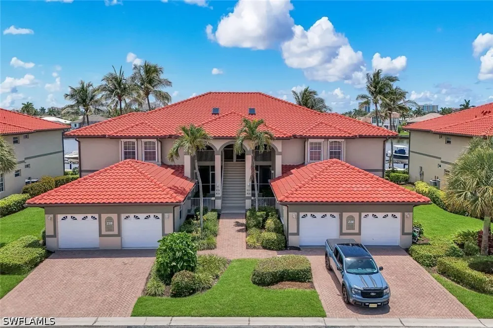 Waterside Circle #201 Marco Island, FL 34145