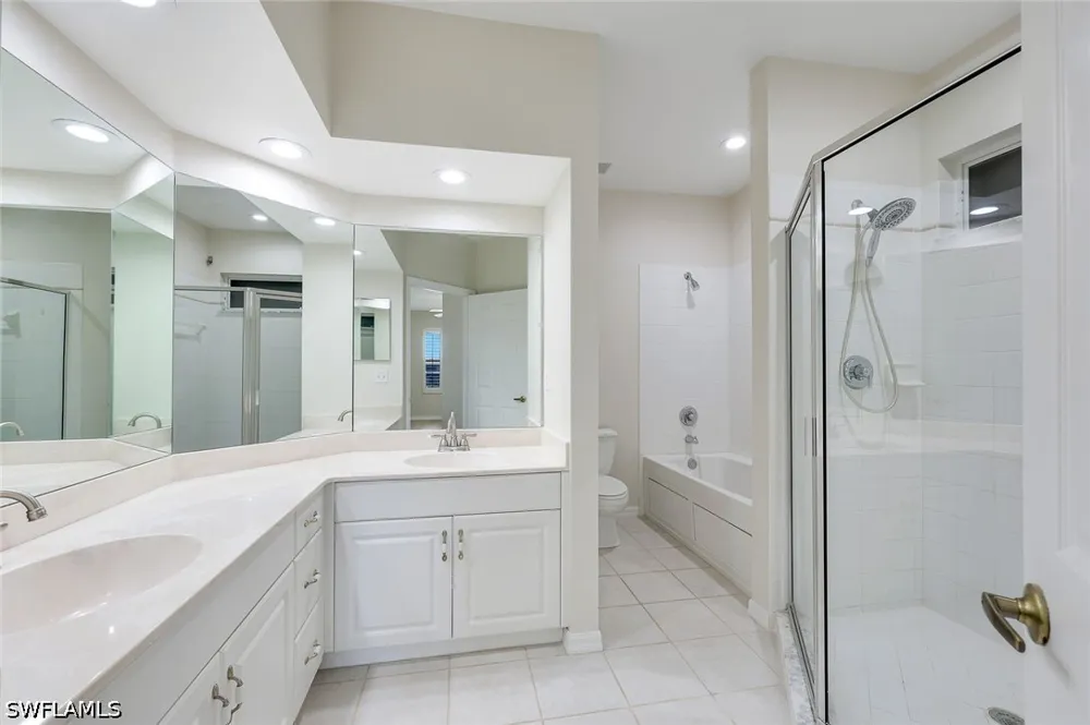 Waterside Circle #201 Marco Island, FL 34145