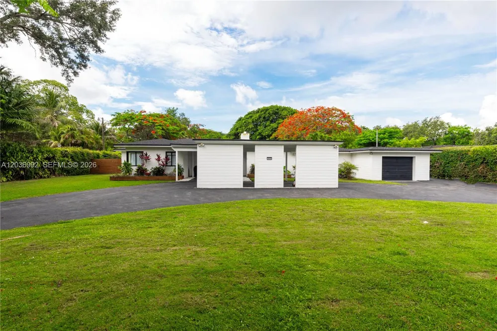 7970 SW 122nd St Pinecrest, FL 33156