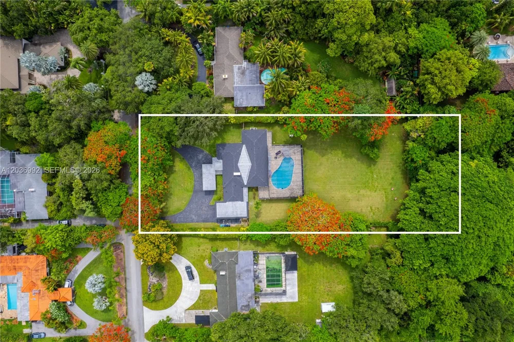 7970 SW 122nd St Pinecrest, FL 33156