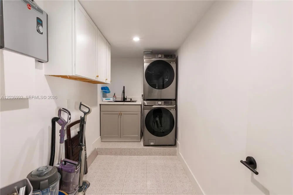 7970 SW 122nd St Pinecrest, FL 33156