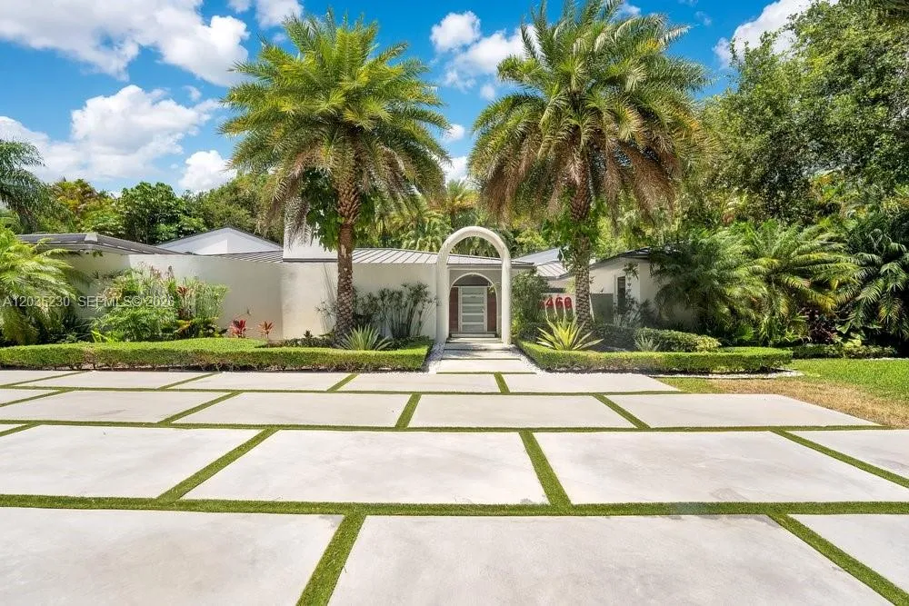 6460 SW 133rd Dr Pinecrest, FL 33156
