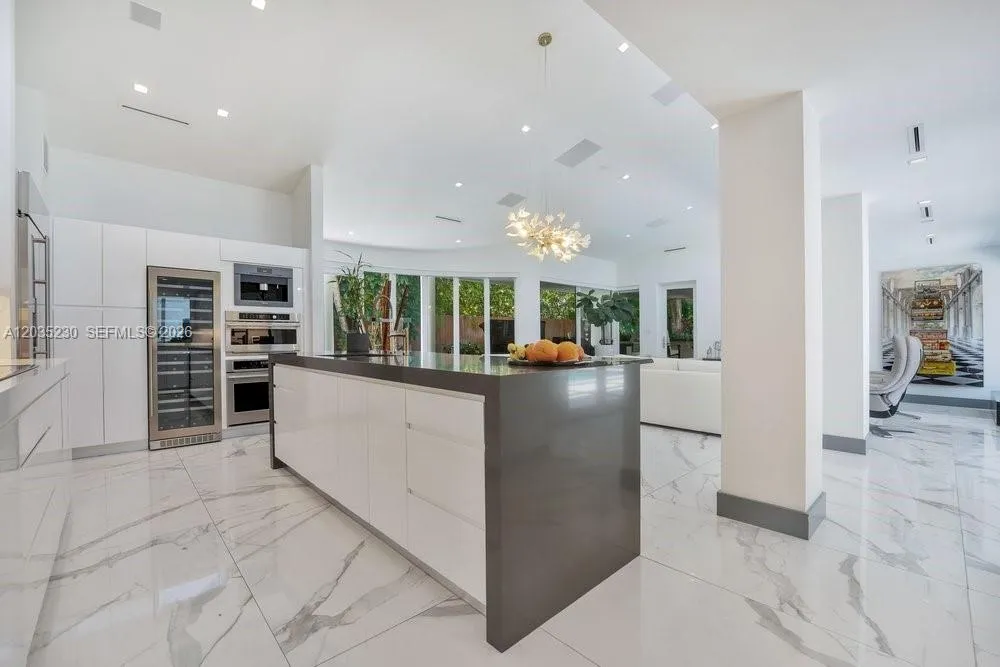 6460 SW 133rd Dr Pinecrest, FL 33156