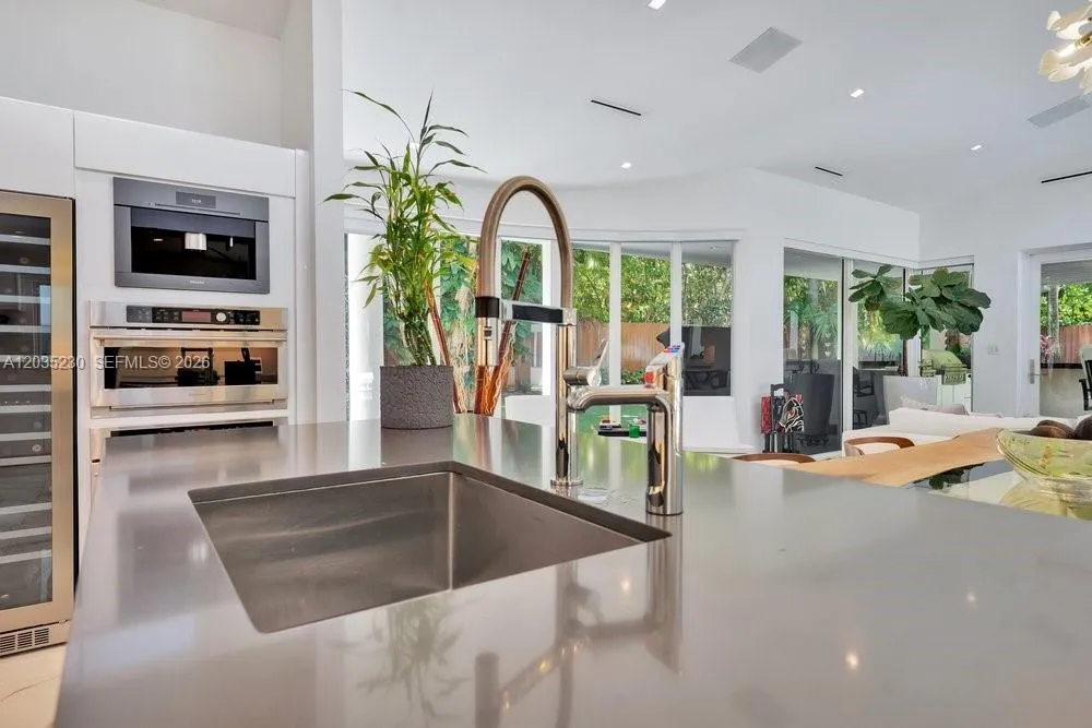 6460 SW 133rd Dr Pinecrest, FL 33156