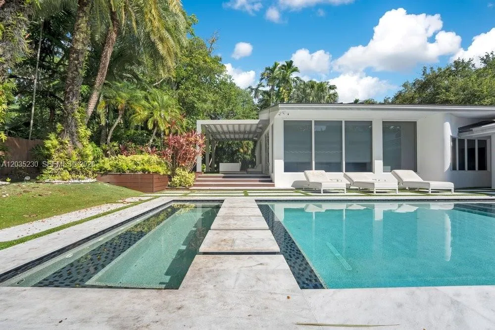 6460 SW 133rd Dr Pinecrest, FL 33156