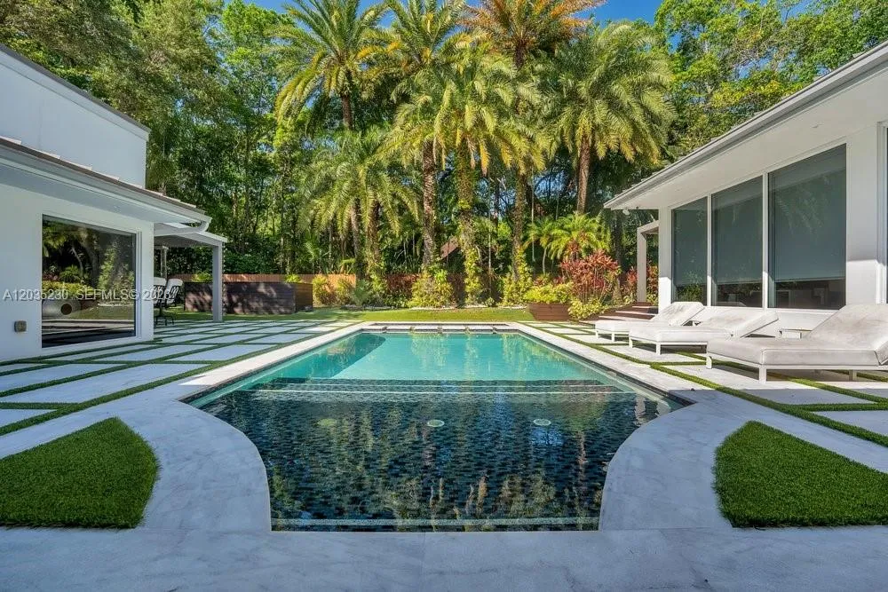 6460 SW 133rd Dr Pinecrest, FL 33156