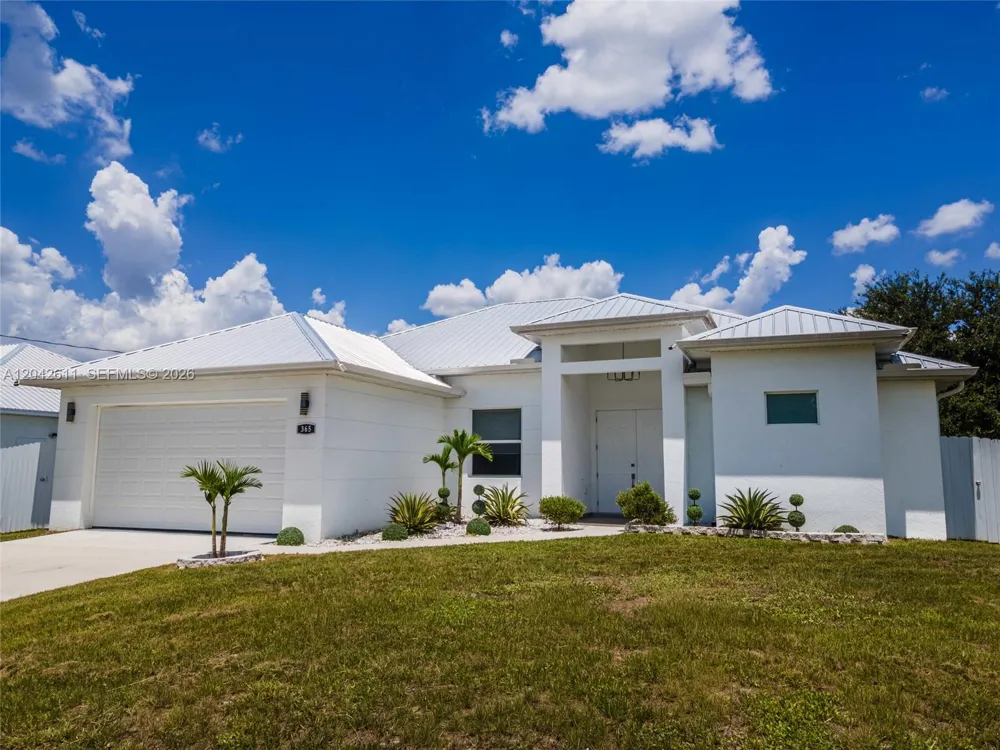 365 Ranier Ave Lehigh Acres, FL 33974