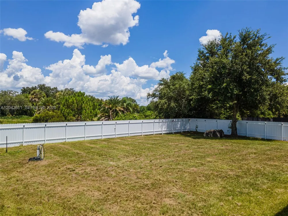 365 Ranier Ave Lehigh Acres, FL 33974