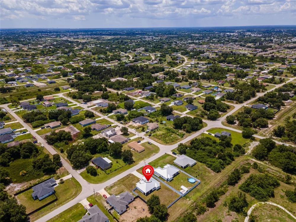 365 Ranier Ave Lehigh Acres, FL 33974