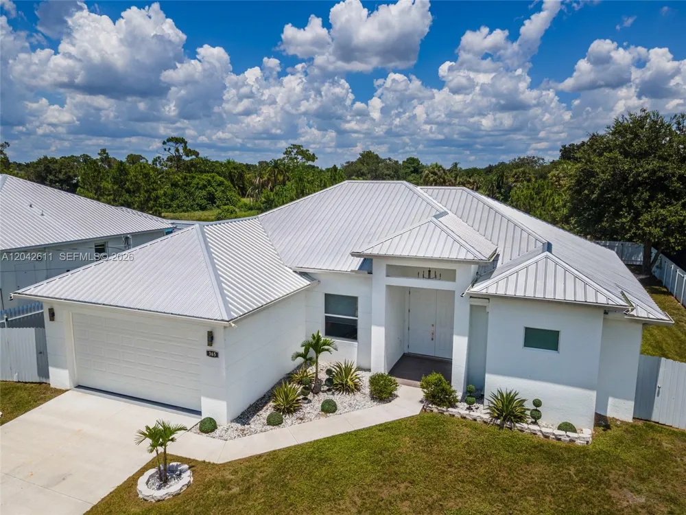 365 Ranier Ave Lehigh Acres, FL 33974