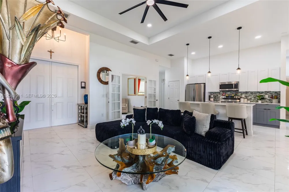 365 Ranier Ave Lehigh Acres, FL 33974