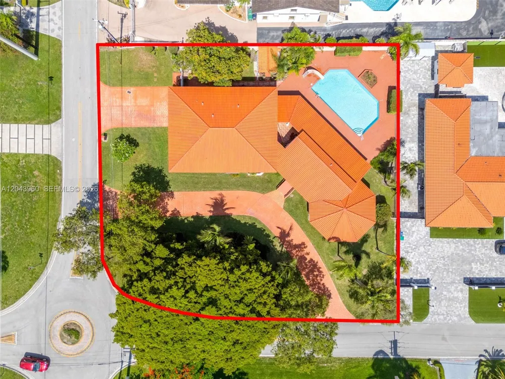 8390 SW 2nd St #0 Miami, FL 33144
