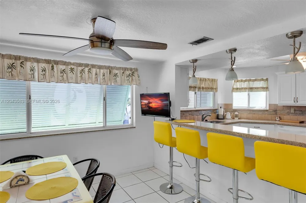 19 Park Drive Key Largo, FL 33037