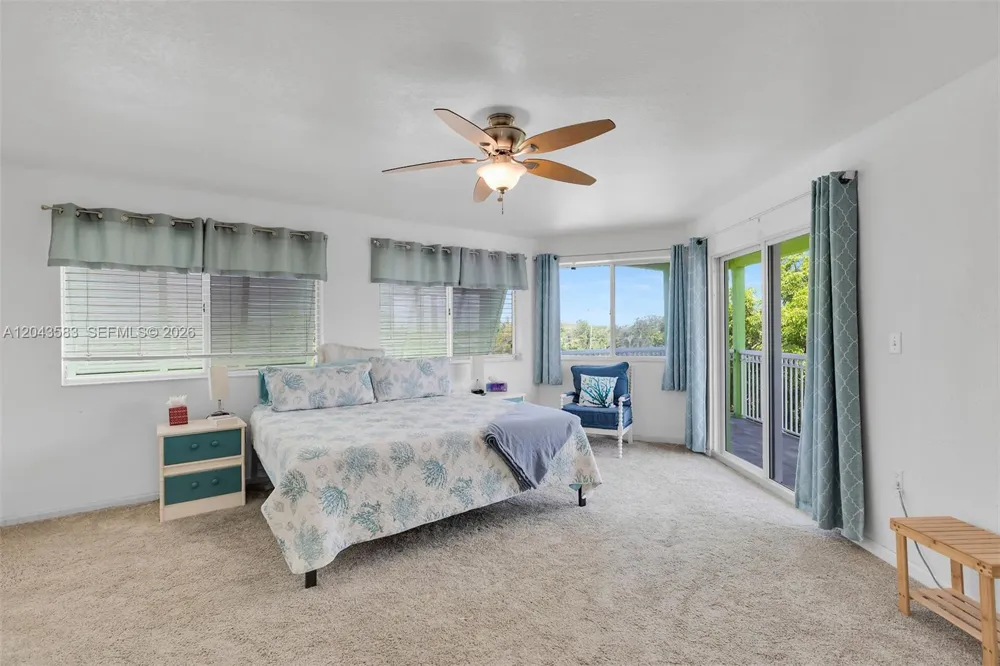 19 Park Drive Key Largo, FL 33037