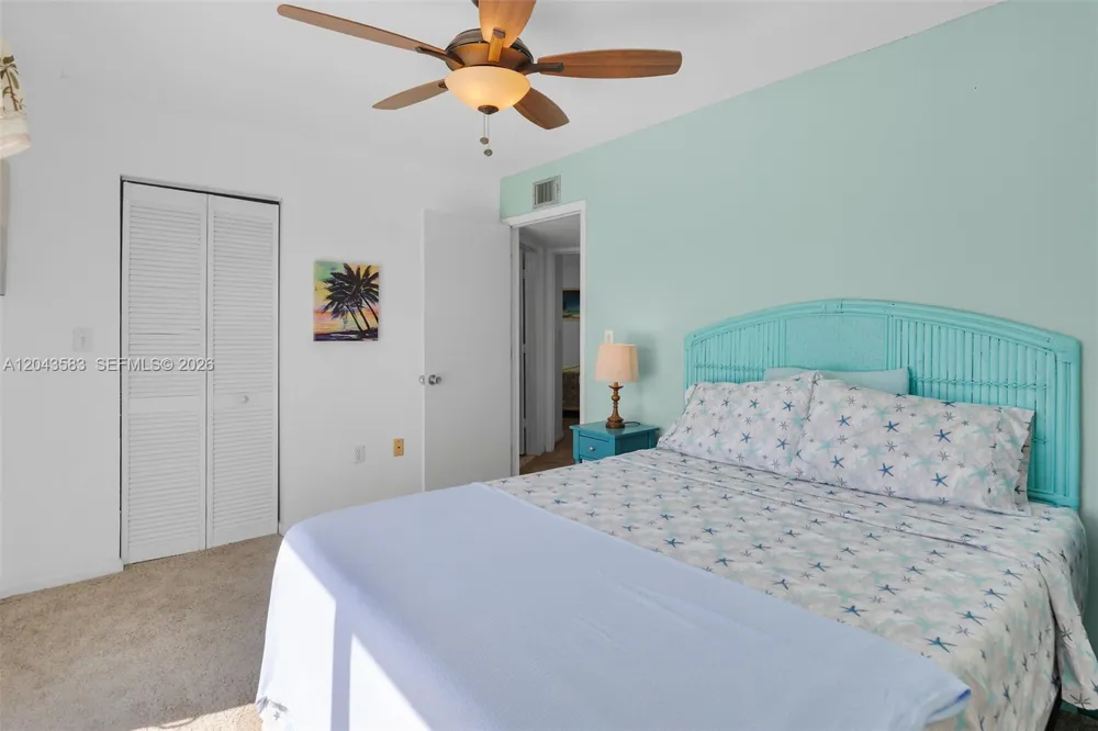 19 Park Drive Key Largo, FL 33037