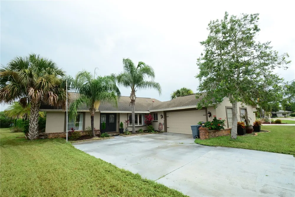 58 COMANCHE COURT Palm Coast, FL 32137
