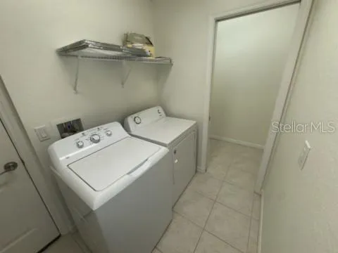 3670 LAKEWOOD BOULEVARD North Port, FL 34287