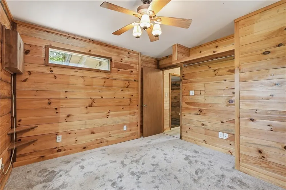 129 Nob Hill Ridge Cleveland, GA 30528