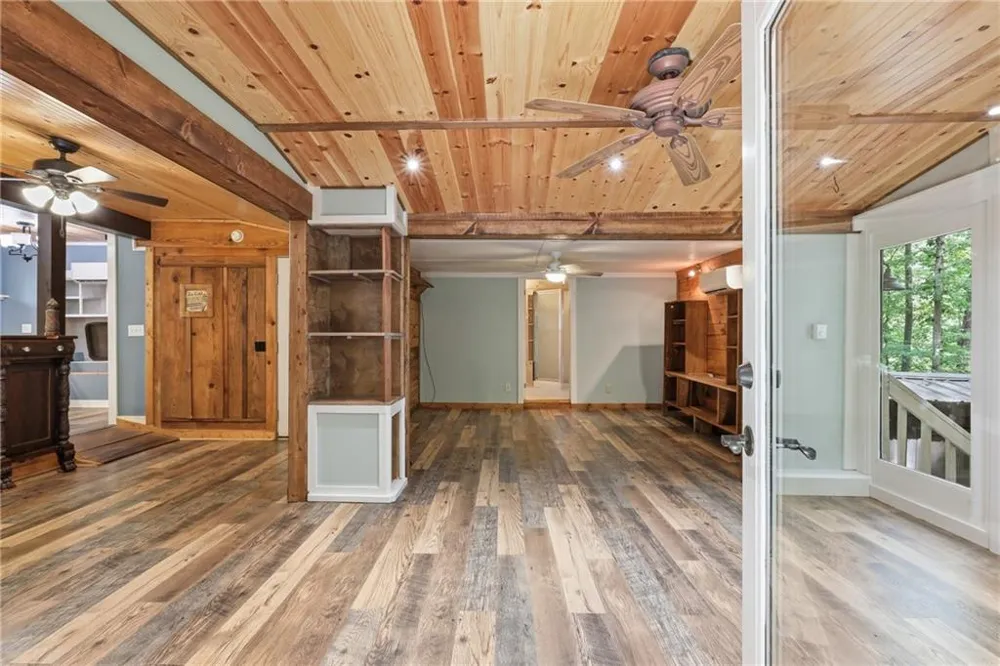 129 Nob Hill Ridge Cleveland, GA 30528