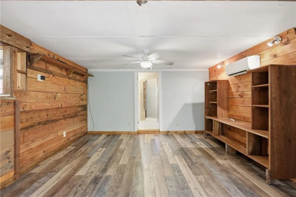 129 Nob Hill Ridge Cleveland, GA 30528
