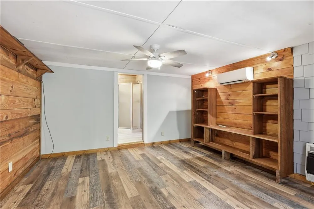 129 Nob Hill Ridge Cleveland, GA 30528