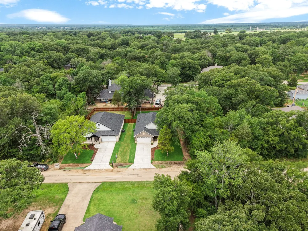 119 Parkside Drive Trinidad, TX 75163