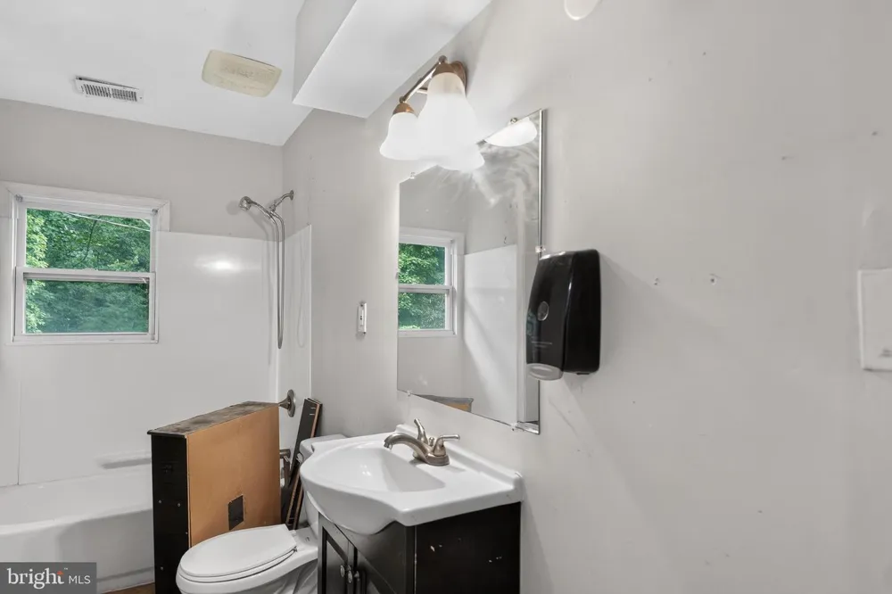 13 BEACON HILL ROAD Baltimore, MD 21207