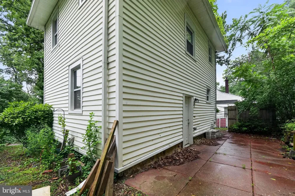 13 BEACON HILL ROAD Baltimore, MD 21207