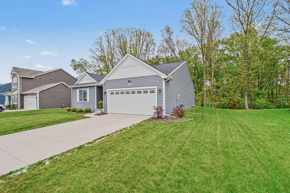7410 Bramling Drive SE Caledonia, MI 49316