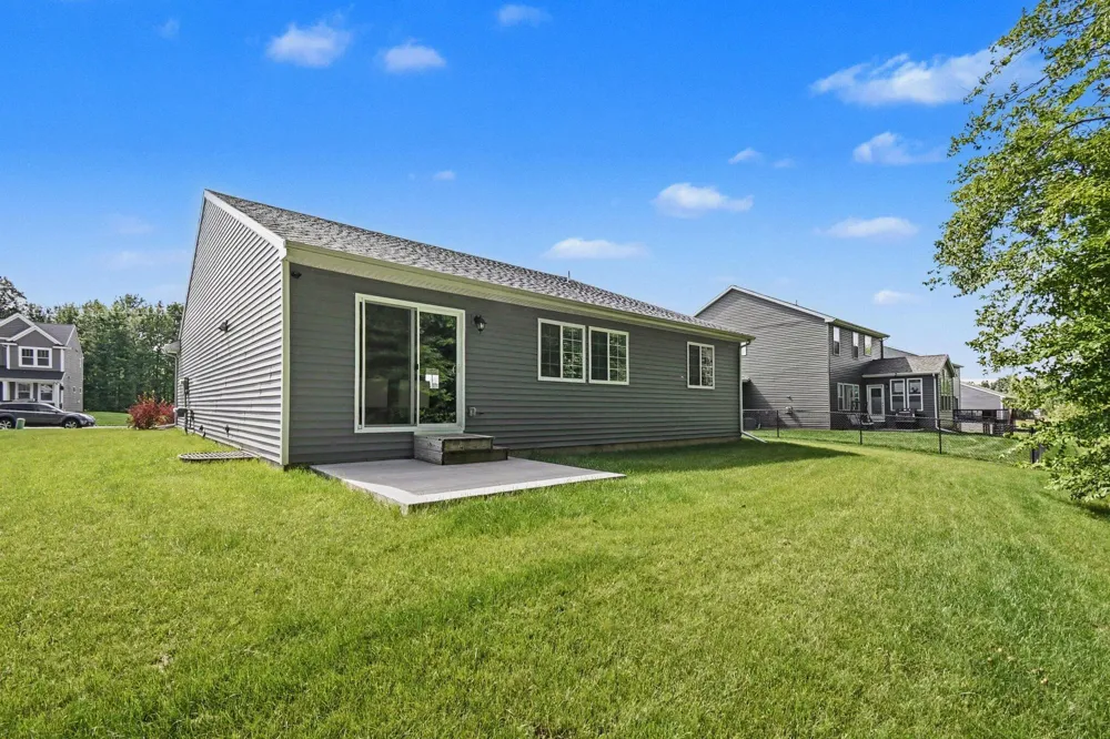 7410 Bramling Drive SE Caledonia, MI 49316