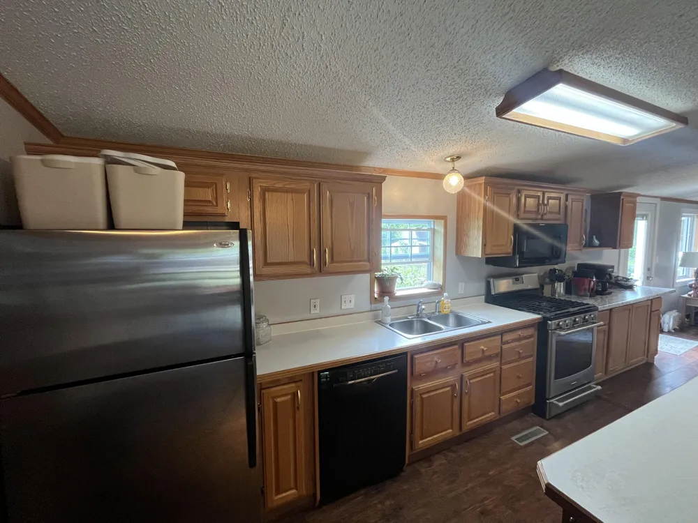 1172 Greenville Road Pine Township, MI 48888